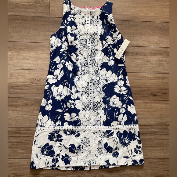 NWT-Eliza J-Navy and White Floral Shift Dress - Picture 1 of 5
